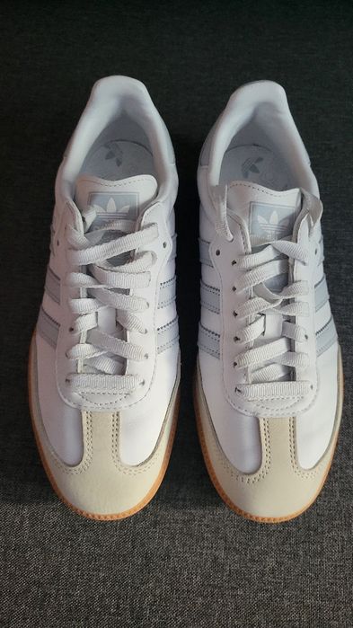 Шкіряні кросівки Adidas