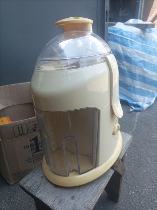 Продам соковыжималку новое
