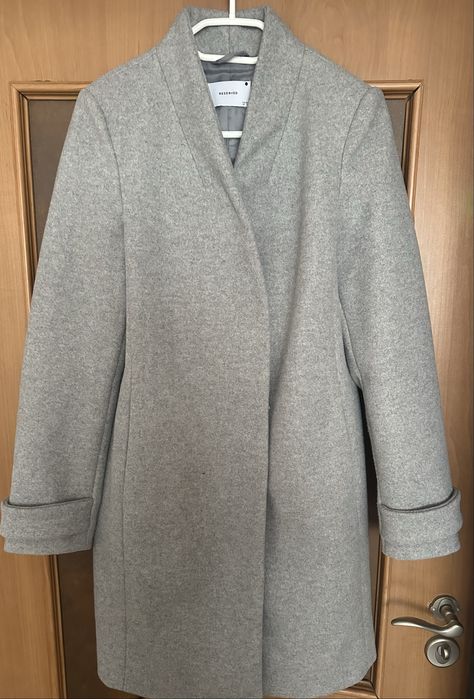Пальто осіннє reserved сіре
