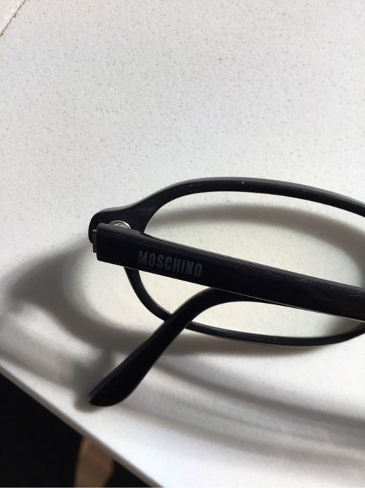 Oculos de ver Moschino