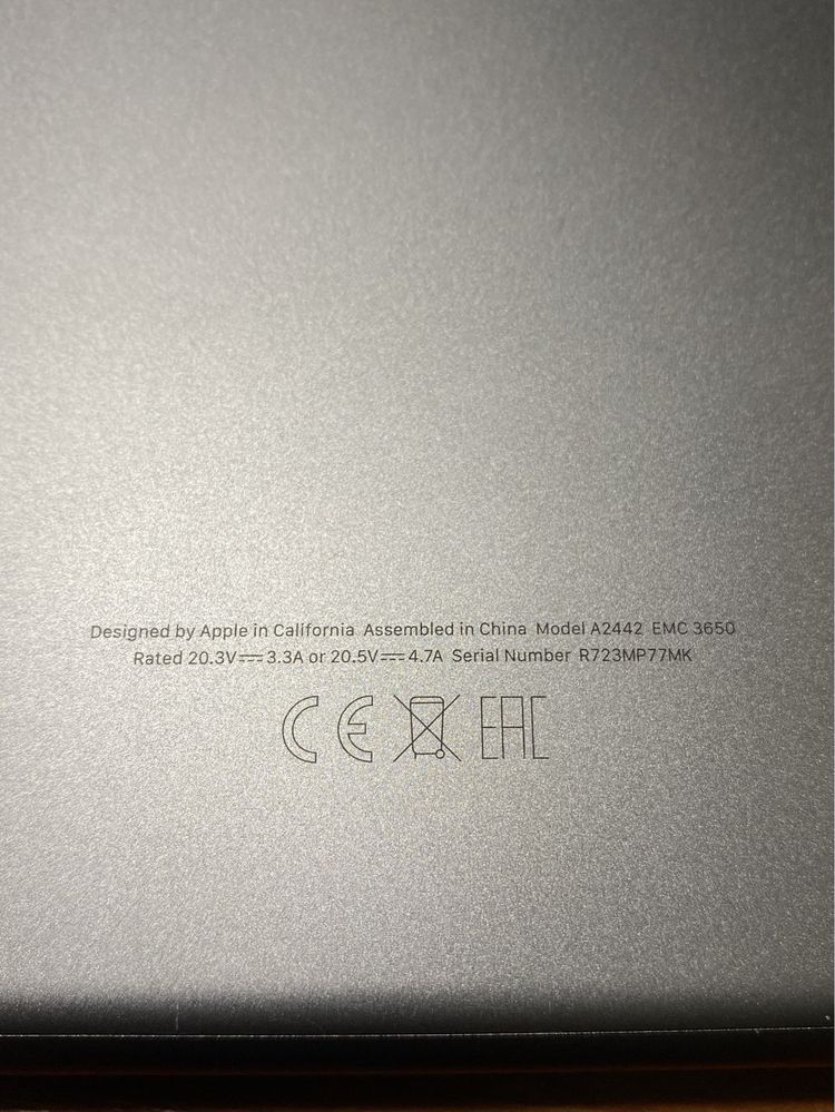 MacBook Pro a2442 14" iCloud! D877