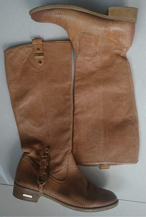 Karmelowe kozaczki ażurowe Prima Moda