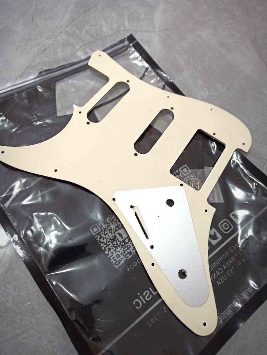 Pickguard Original Stratocaster Sire S7 HSS