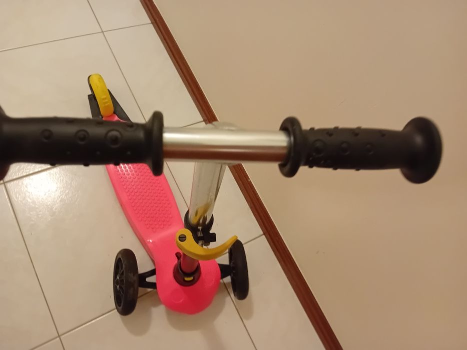 Trotinete rosa Decatlon