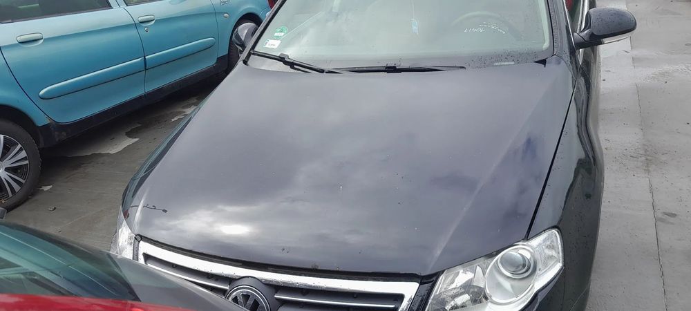 VW PASSAT B6 MASKA POKRYWA PRZEDNIA PRZÓD LC9X nr. 104/7