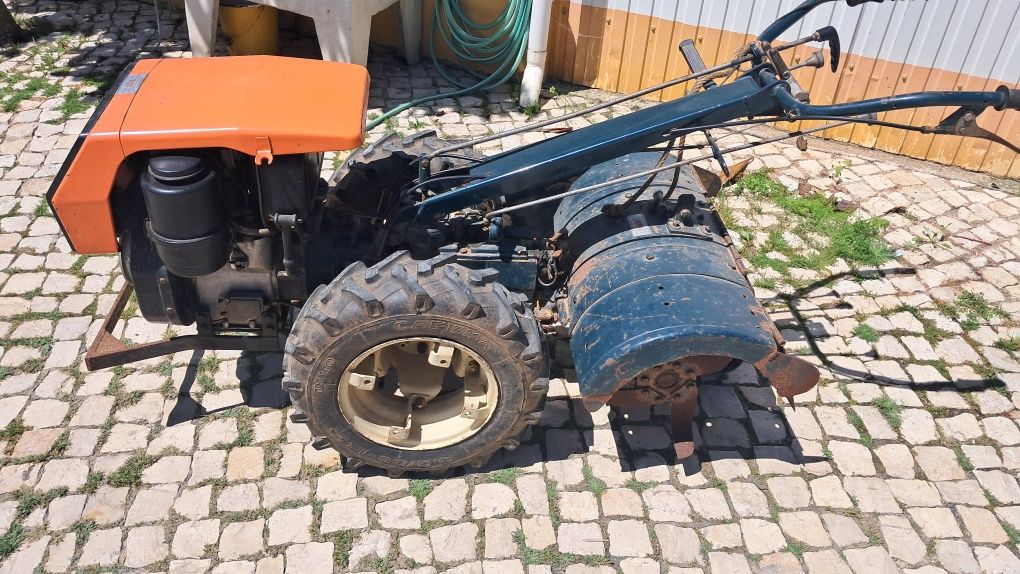 trator agrícola 14cv