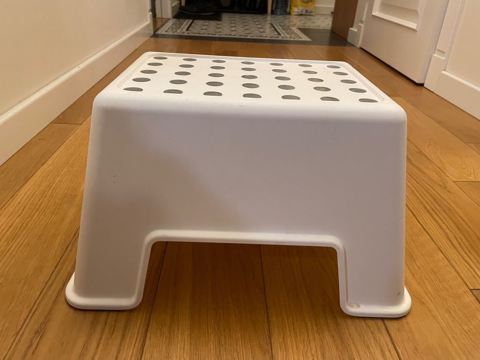 IKEA FORSIKTIG Podium dziecięce biały