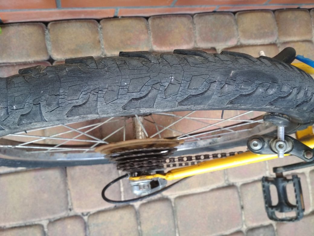 Rower z przerzutkami dziecięcy górski Magnum MTB Koła 20x1,75