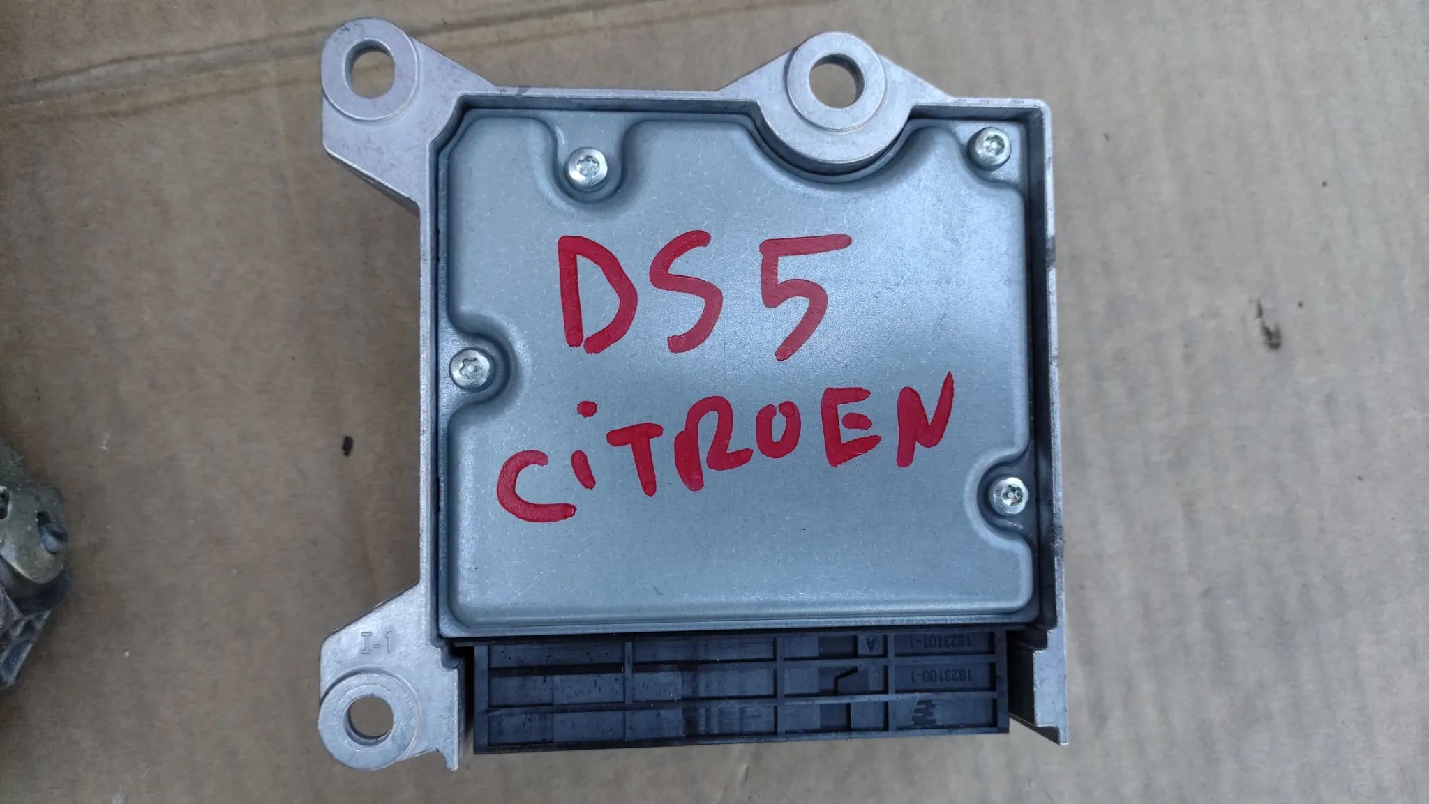 Deska rozdzielcza kokpit Citroen DS5 komplet