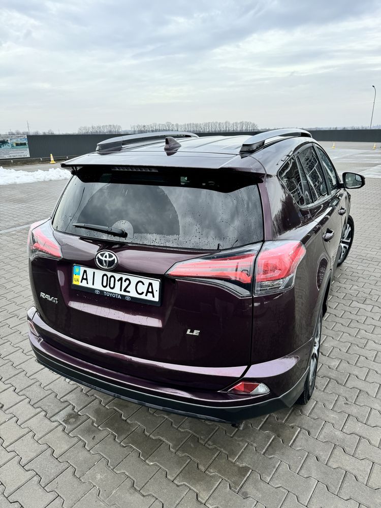 Продам Toyota RAV4 2016