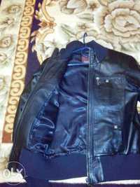 куртка кожа натуральная, черная, 40-42 размер