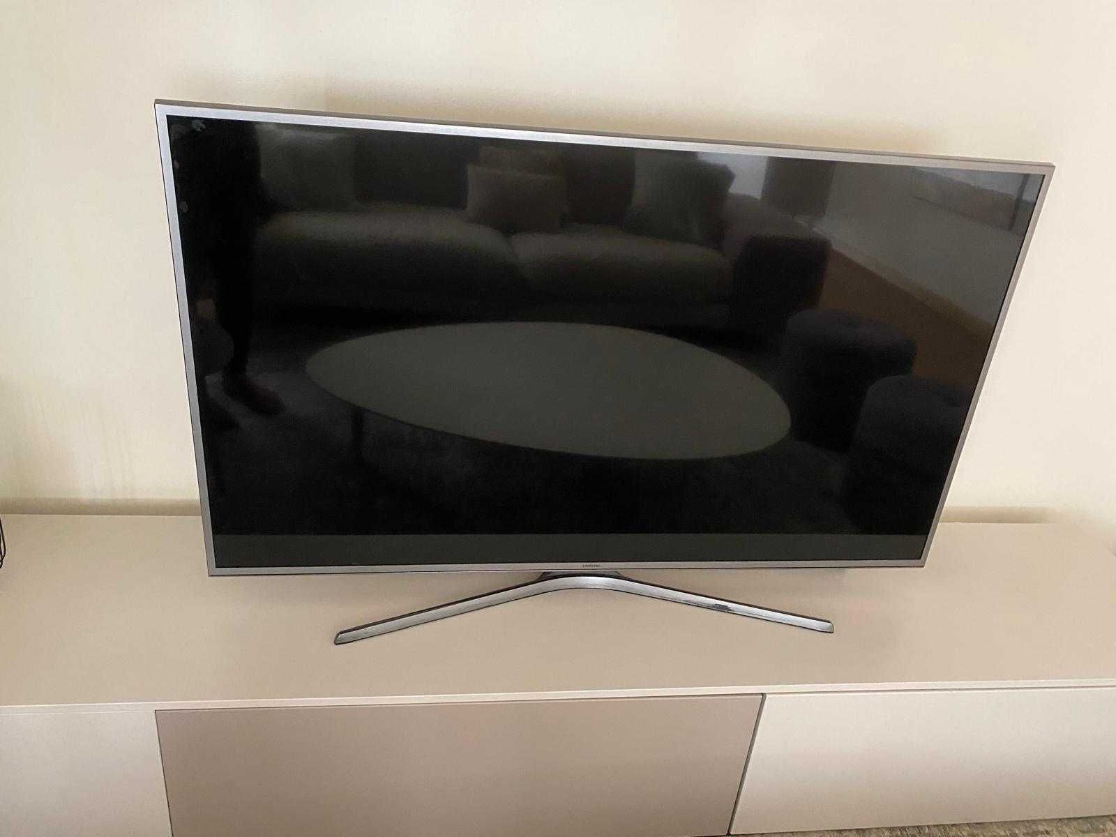 TV Samsung 4K UE55JU6800K - sem garantia