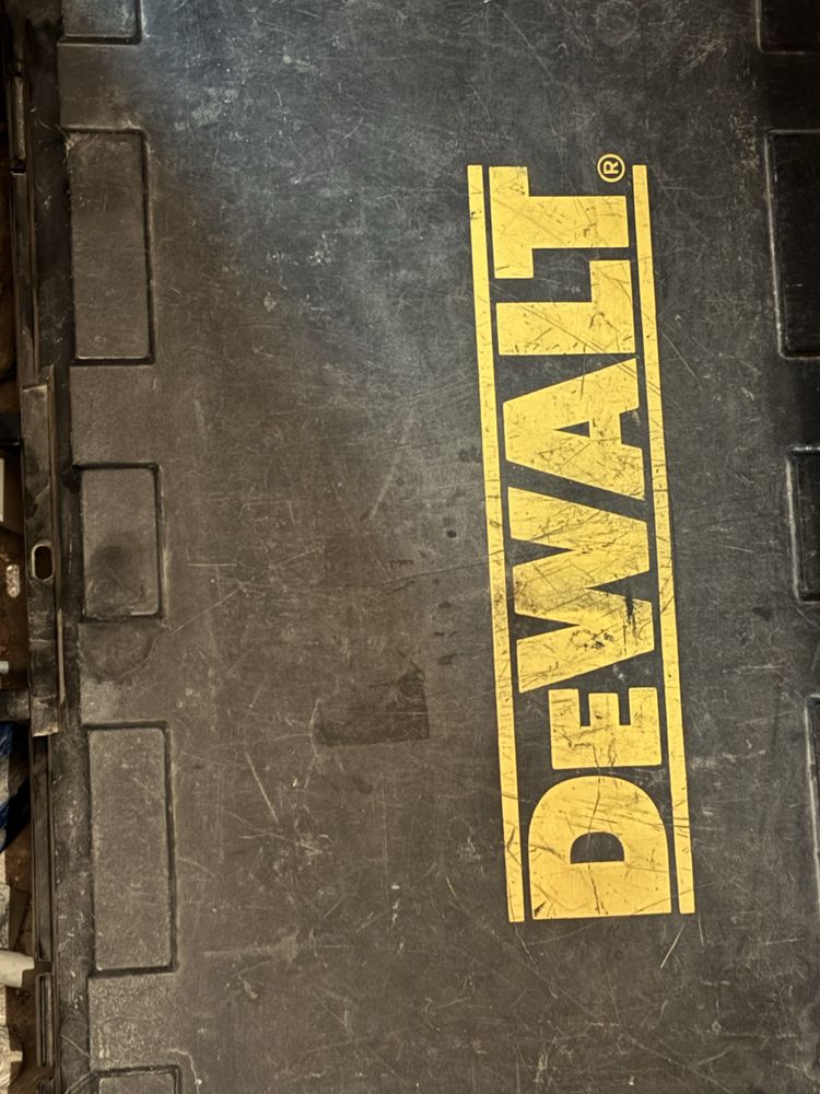 Martelho demolidor Dewalt