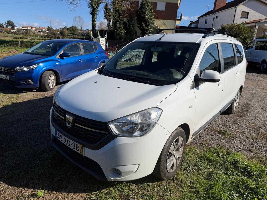 Dacia Lodgy GPL. Ano 2019. 7 lugares