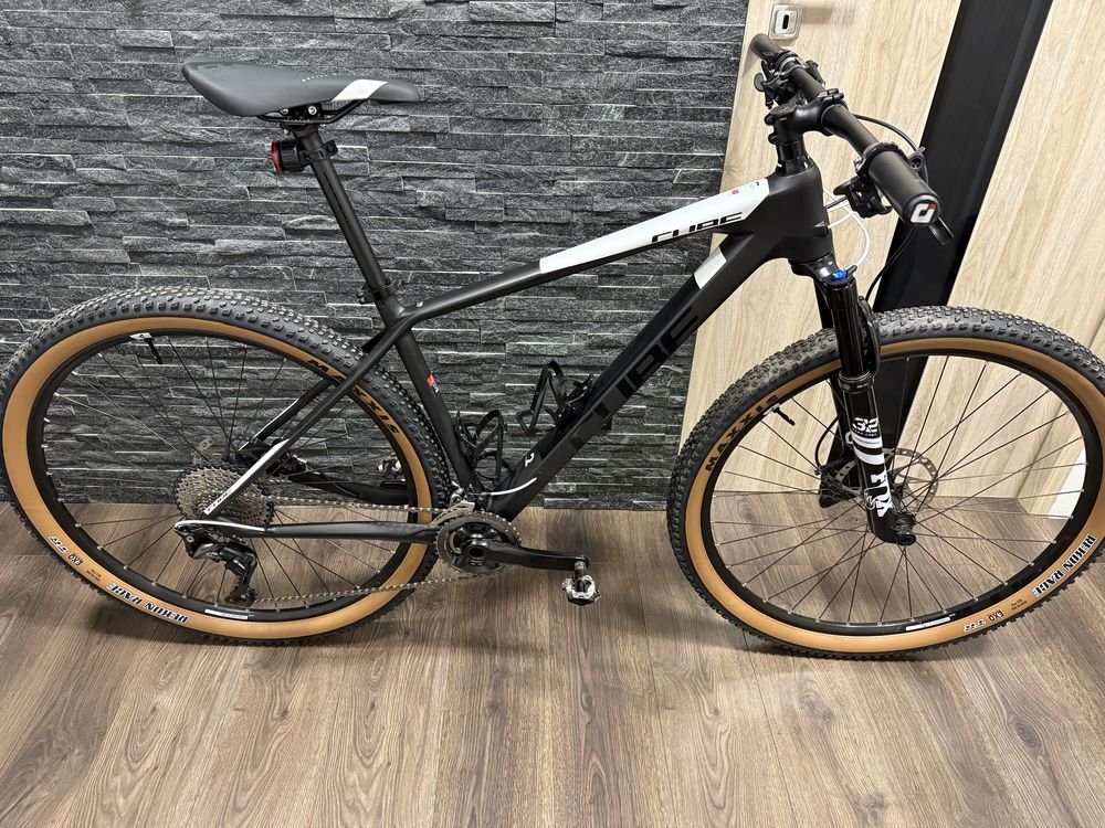 Cube reaction c62 rozmiar L xt fox 32 performance