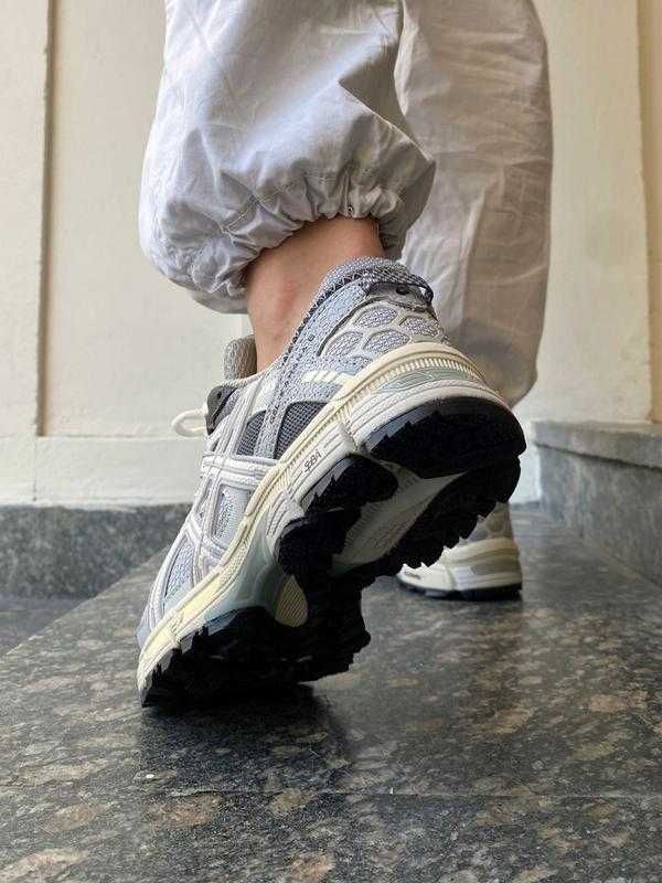 Кросівки жіночі Asics Gel Kahana 8 Grey кросовки асікс