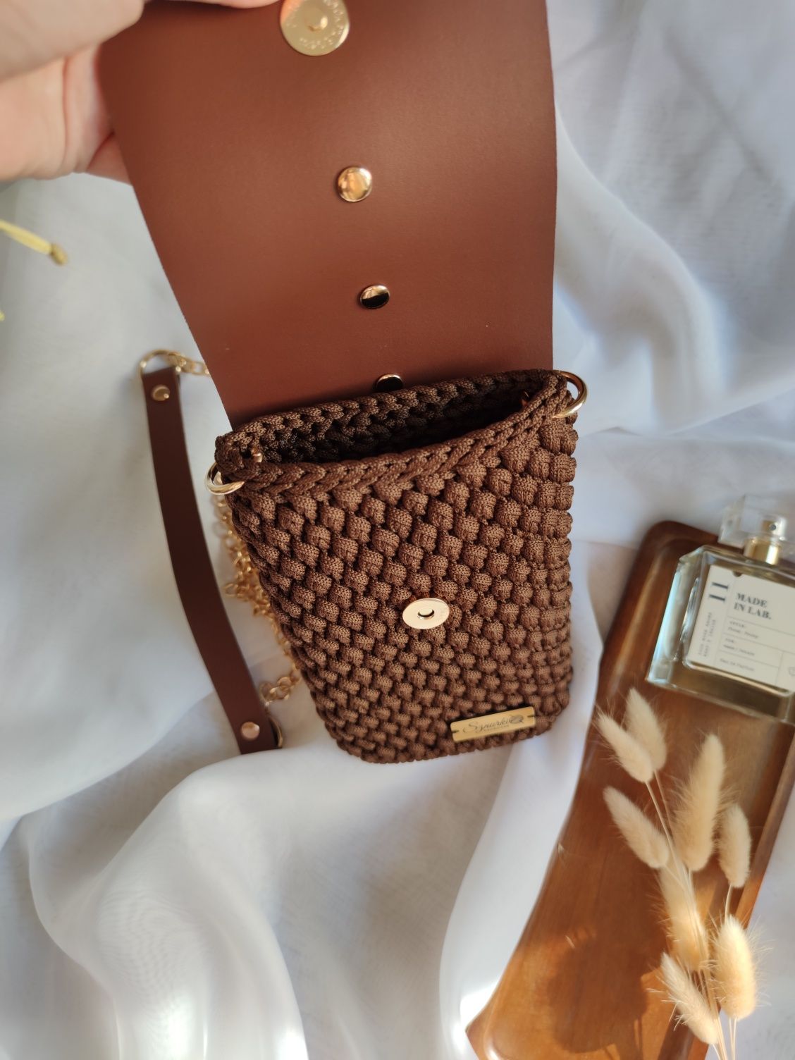 Torebka mini phone bag brąz handmade skórzana