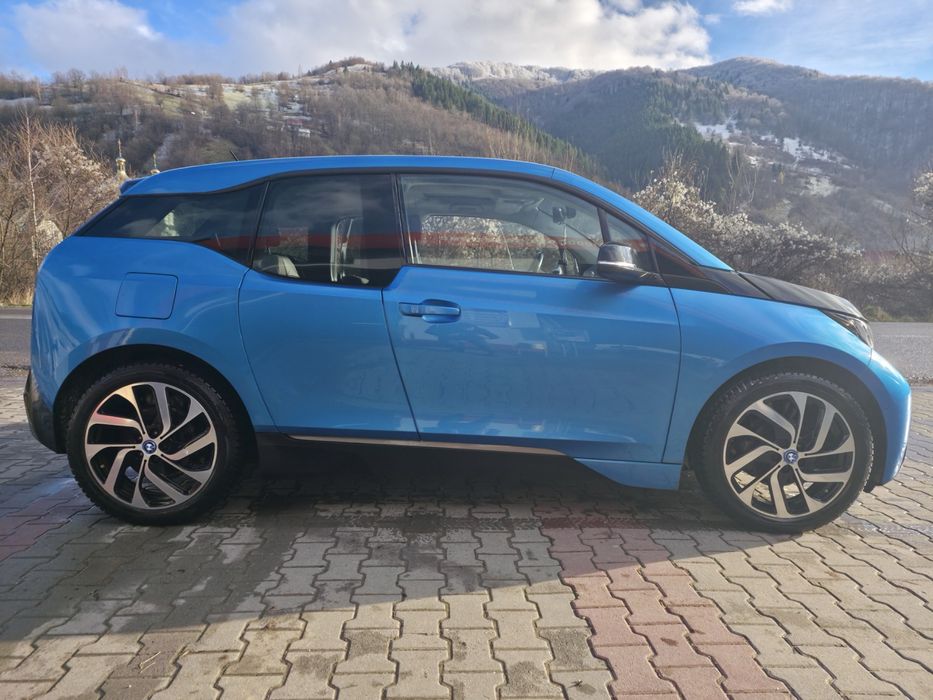 BMW i3 2016 рік Електромобіль