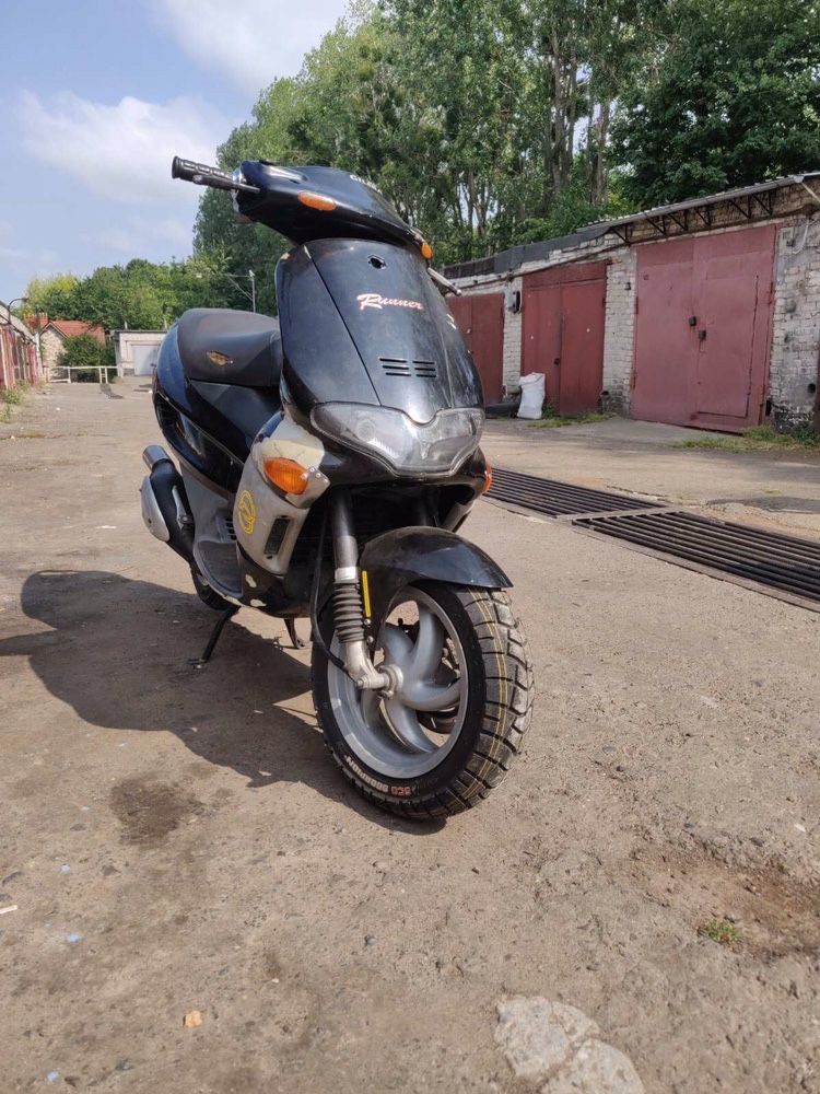 Продаж Gilera Runner