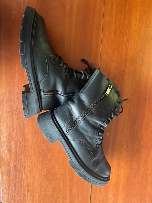 Зимові черевики 37й розмір