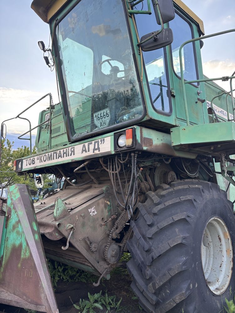 Комбайн Дон 1500Б