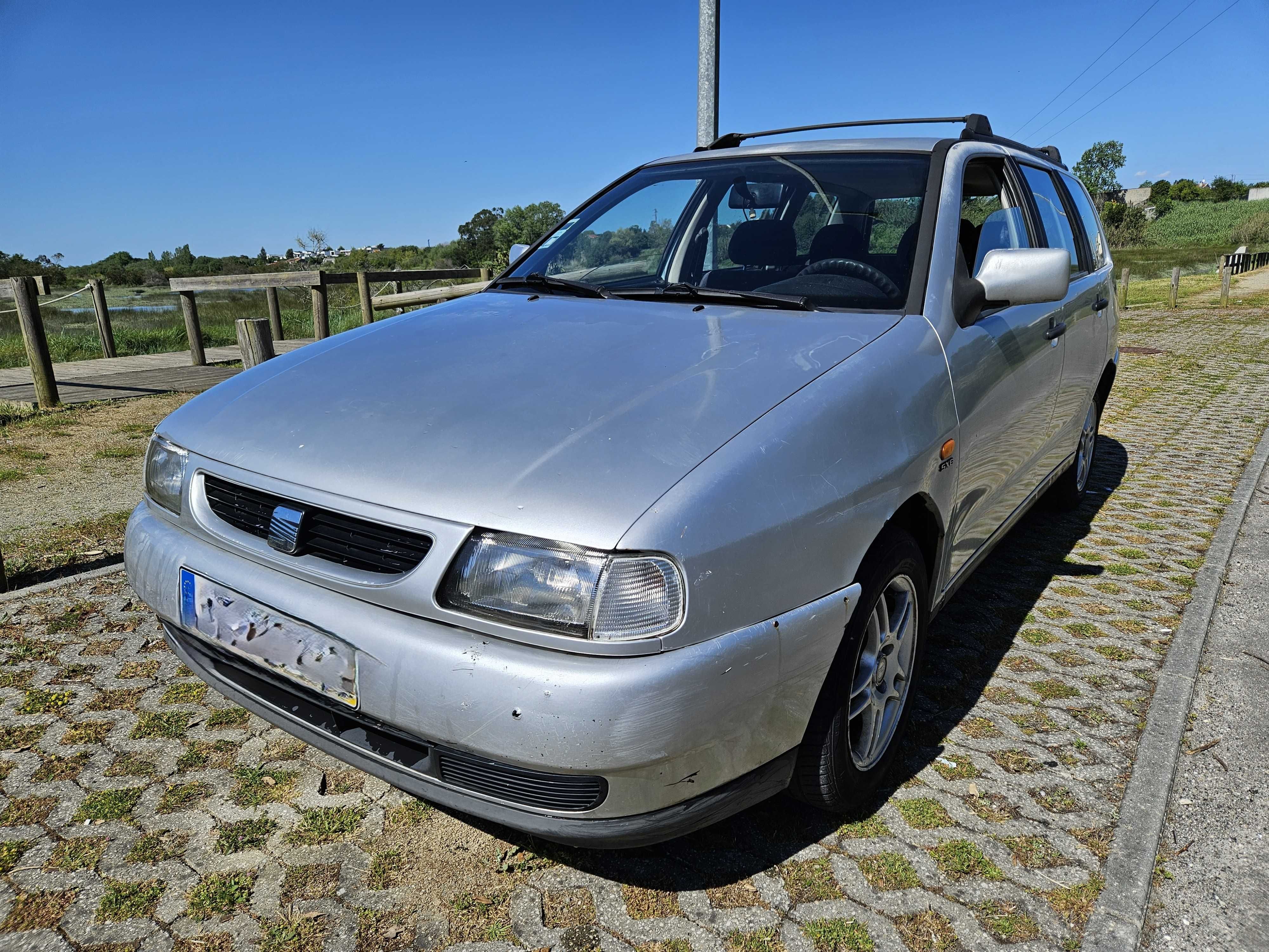 Seat Cobordona seu primeiro carro