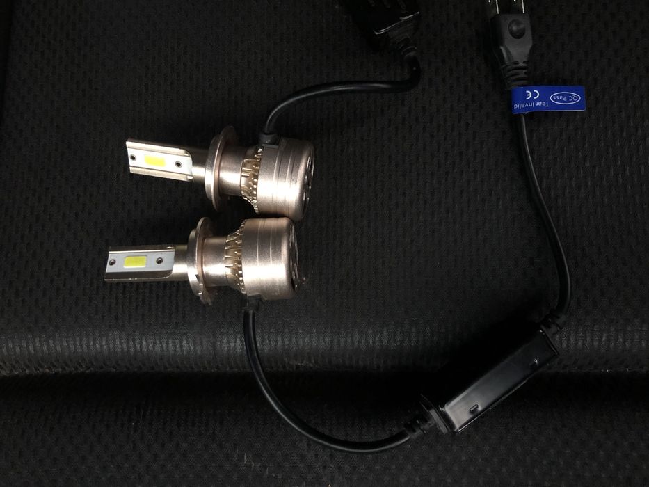 Продам лампочки 140 ват цоколь н7