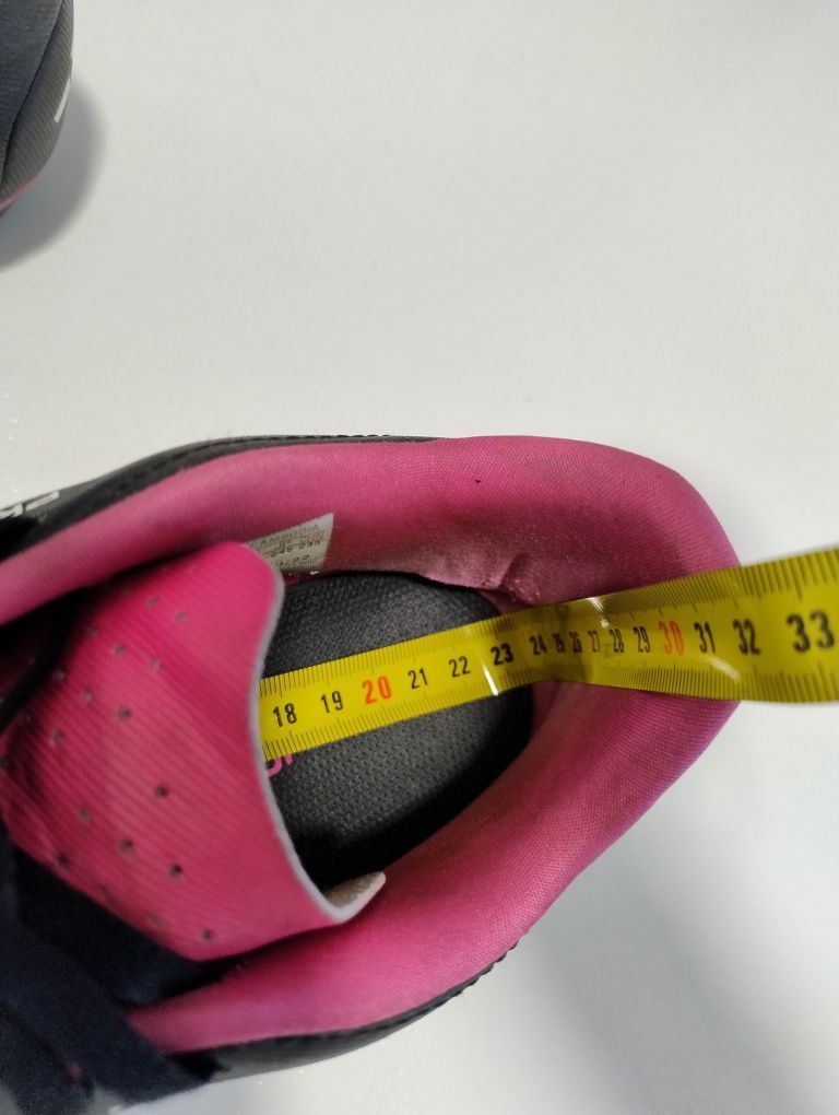 Adidas Predator korki/lanki r. 38 2/3