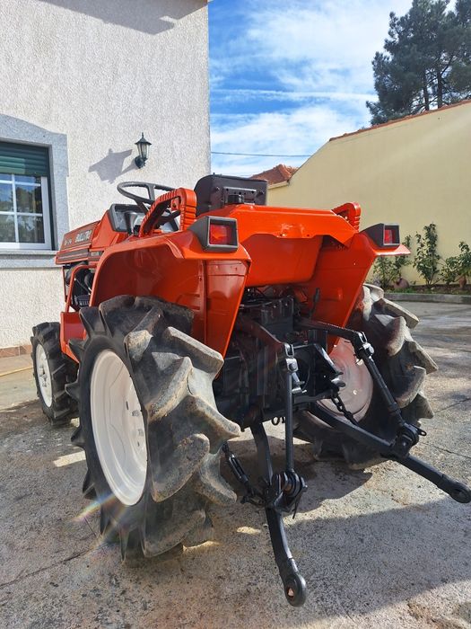 Kubota Bulltra B1-14