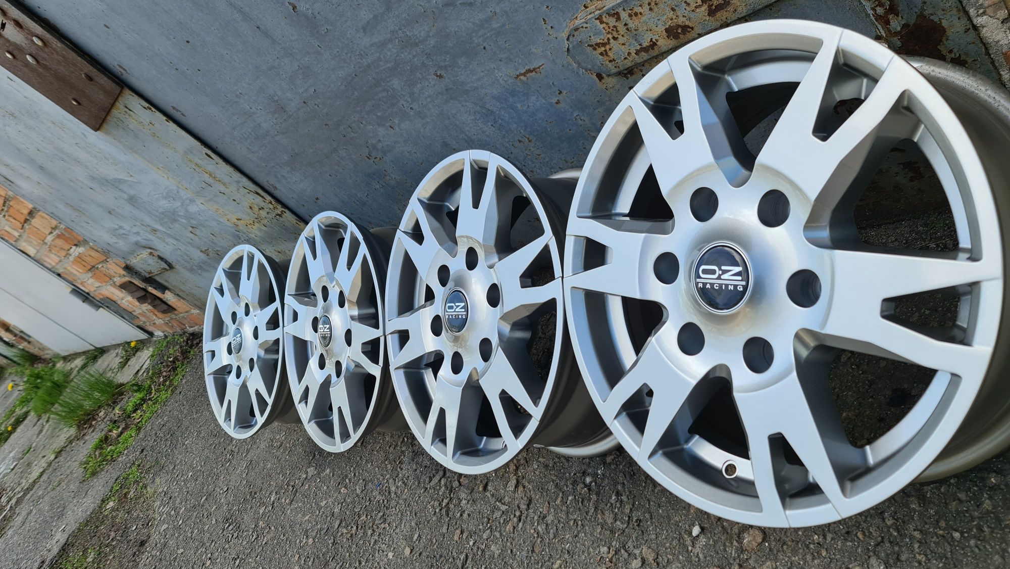 Новые диски R15 6*139.7 L200, L300, b2500, terrano, patrol, Frontera)