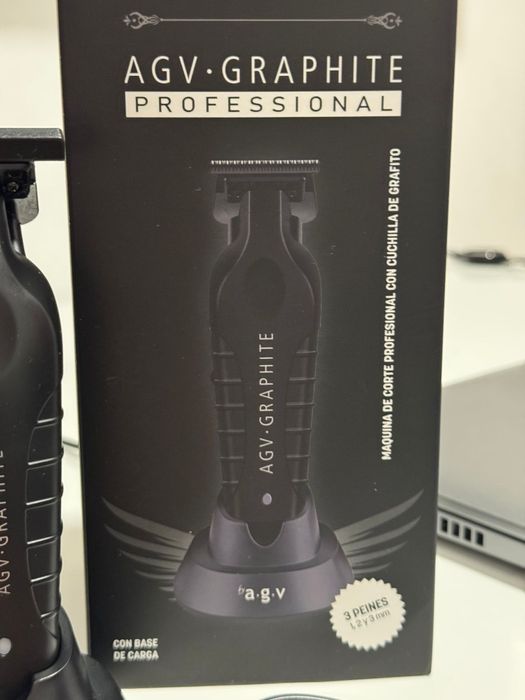 Vendo Material de Barbeiro