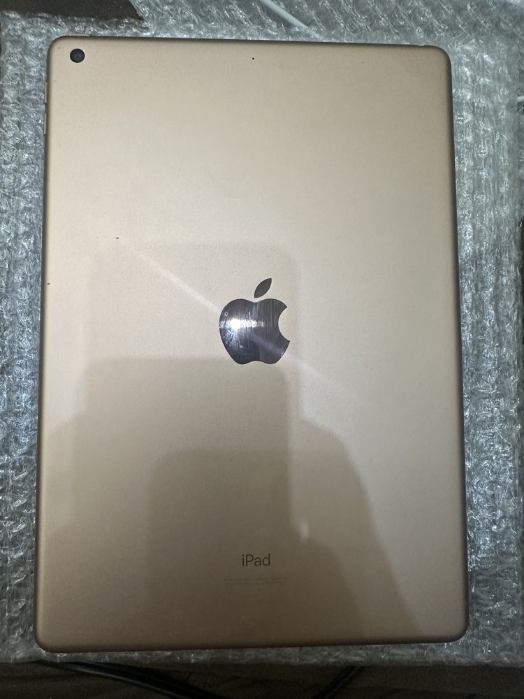 iPad 2020 8 128gb батарея 100% в наявності