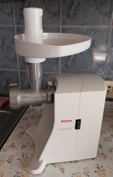 М'ясорубка BOSCH