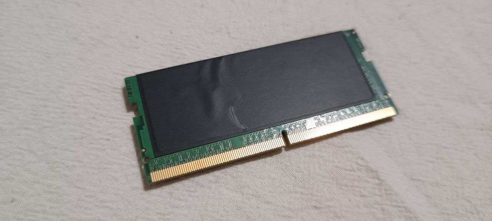 Пам'ять DDR5 - 8Gb для ноутбуку.