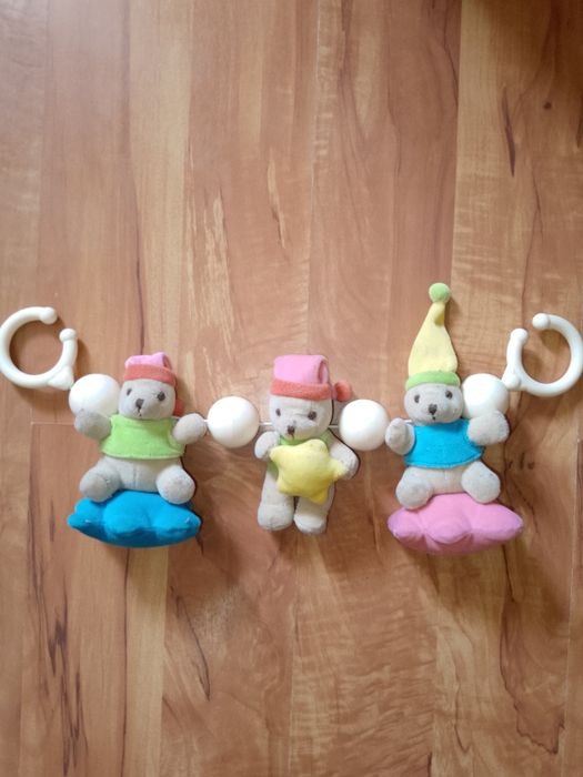 Фирменные детские погремушки и подвески в коляску для малыша