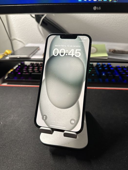 IPhone 13 128GB Preto