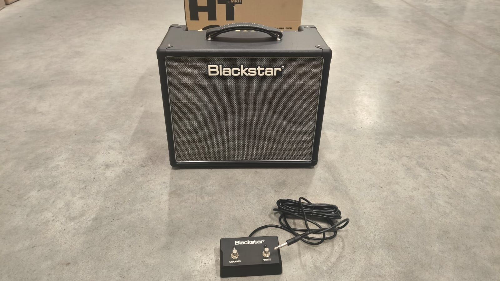Wzmacniacz lampowy Blackstar HT-5R MkII stan bdb plus footswitch