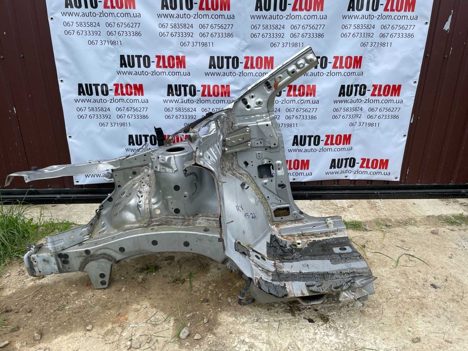 Передня права четверть чвертка Lexus NX 2014-2021