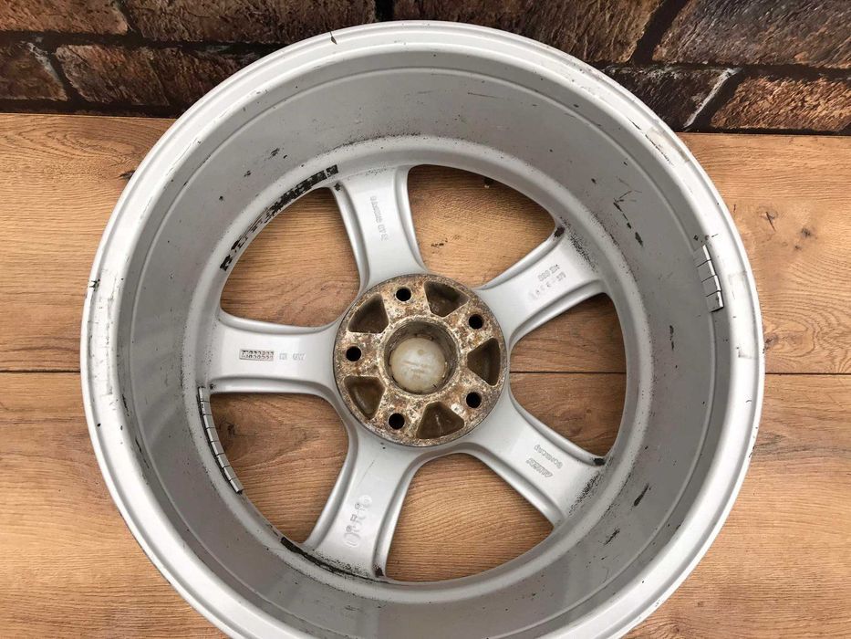 118# Alufelgi 5x130 r18 AUDI Q7 VW Touareg Porsche Cayenne