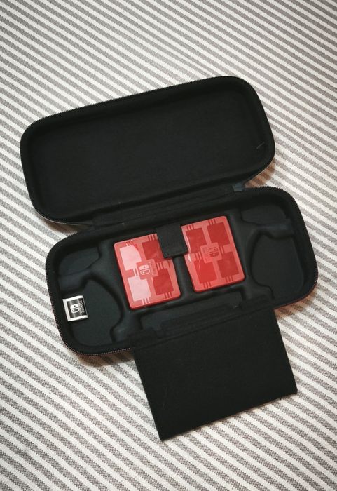 Nintendo Switch Oled + Bolsa