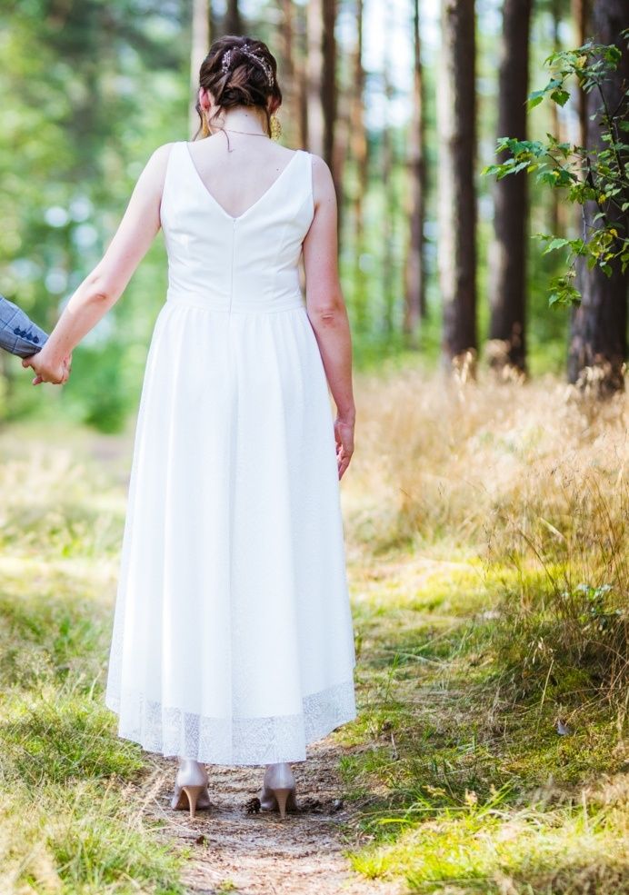 Sukienka na ślub cywilny biała