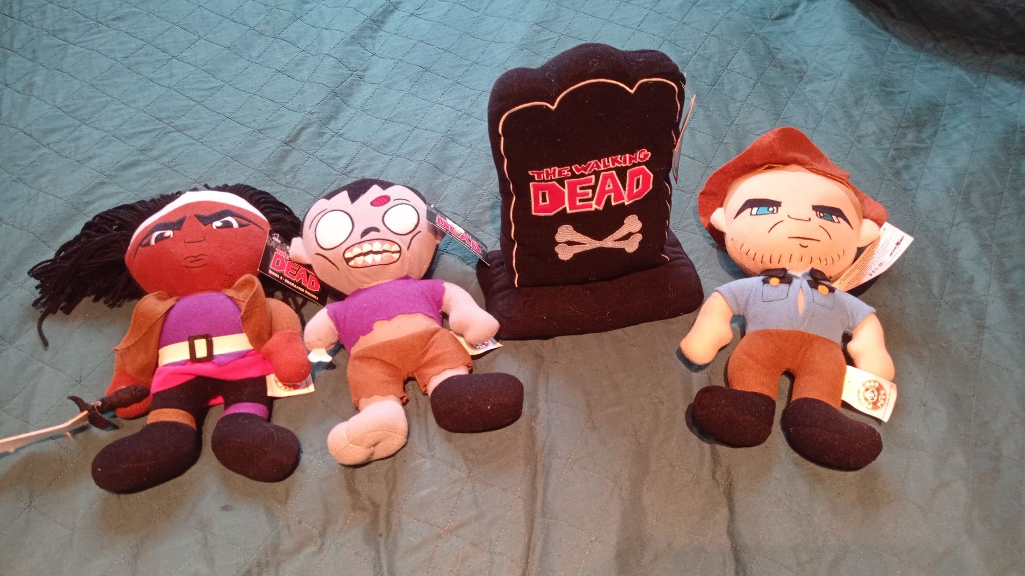 Kolekcjonerskie pluszaki maskotki The Walking Dead