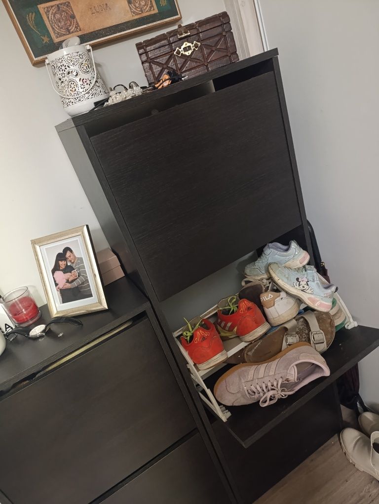 Vendo sapateira ikea !