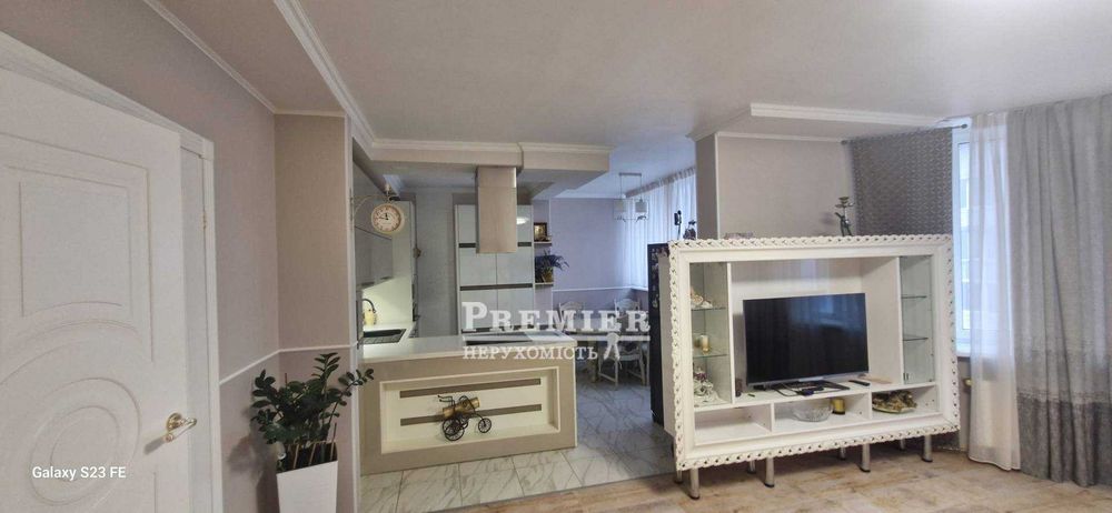 Пропонується на продаж сучасна 2 кімн. квартира