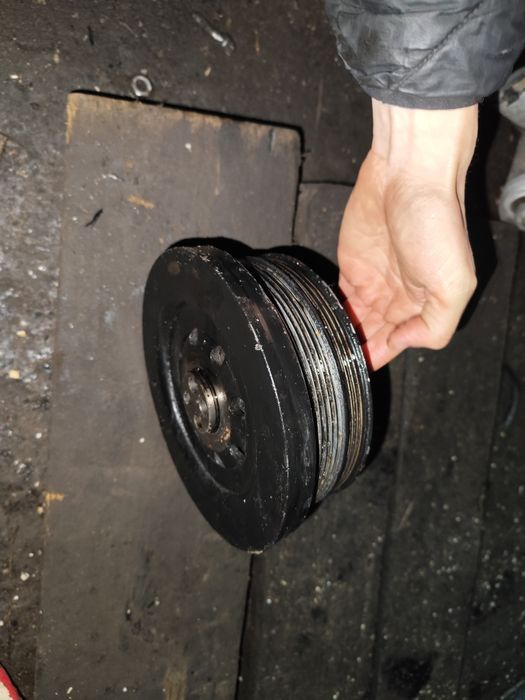 BMW E61 E60 530D koło pasowe wału korbowego