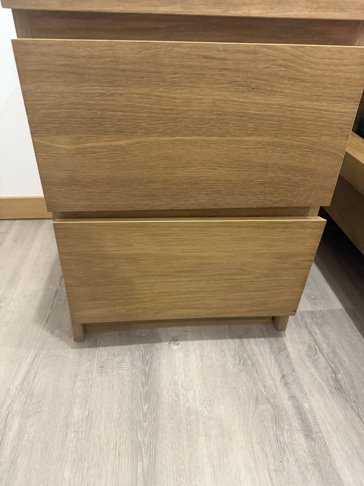 Conjunto cama+ mesas+cómoda