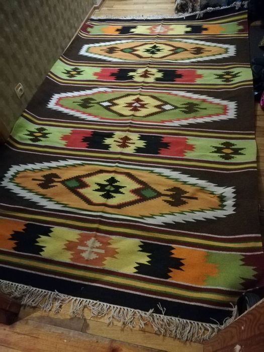 Старинный гуцульский ковер.