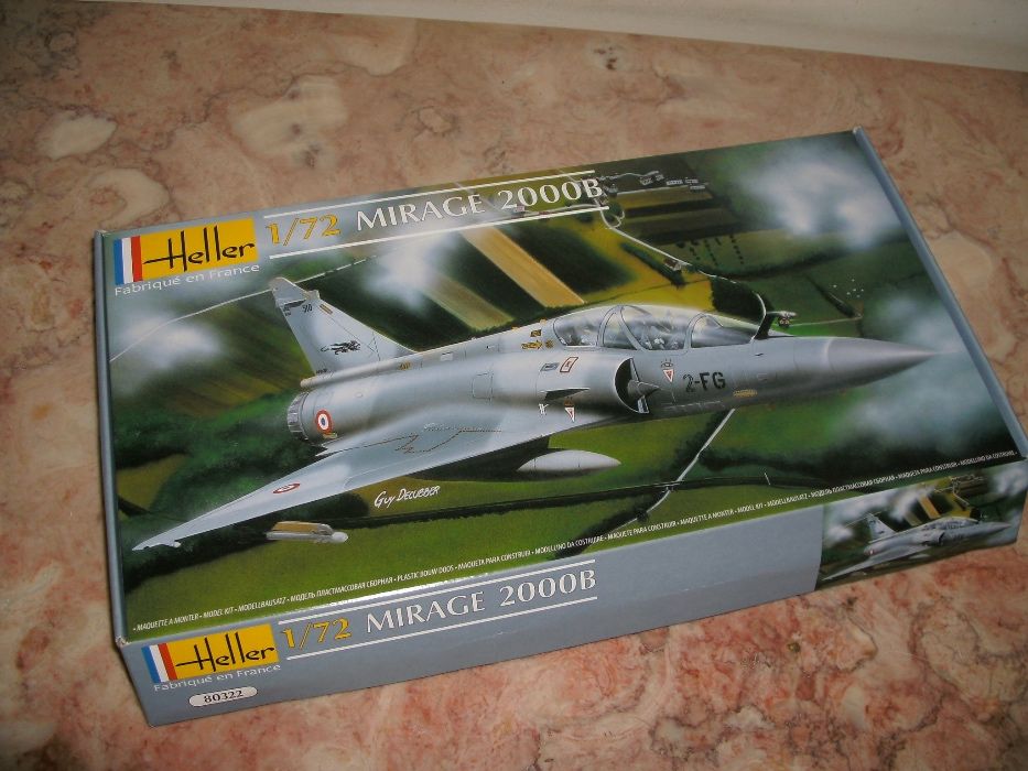 Kit Modelismo avião Mirage 2000B da Heller à escala 1/72
