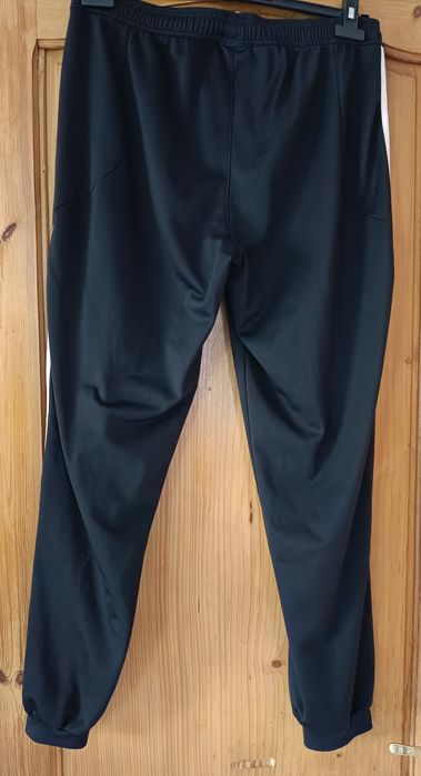 Foto 1 - 4 spodnie dresowe Adidas M