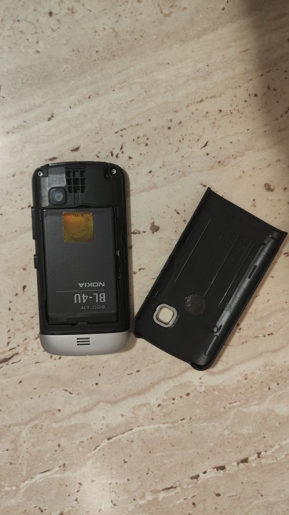 Nokia C5-03 bardzo dobry stan